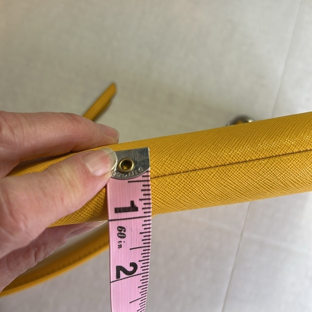 CALVIN KLEIN CROSSBODY BAG MINI IN SUNNY YELLOW SZ S - Picture 14 of 14